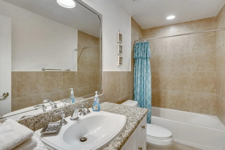 #33112 Bimini Condo
