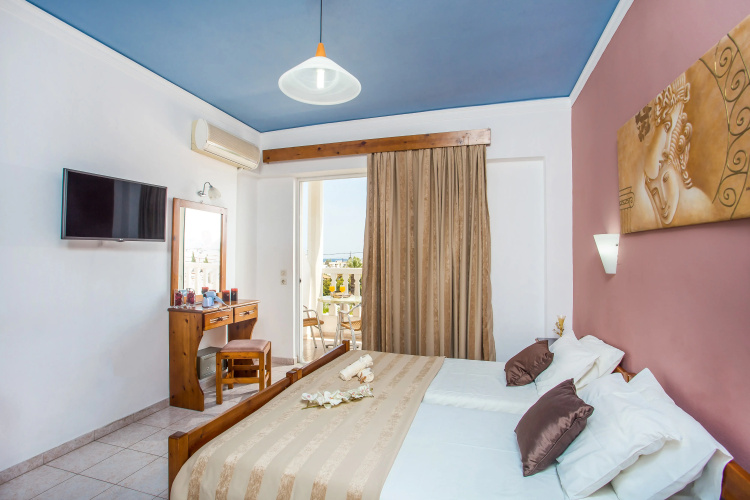 Iatridis Studios Faliraki