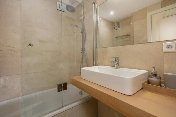 Marbella Real - 2 Bedroom Apartment