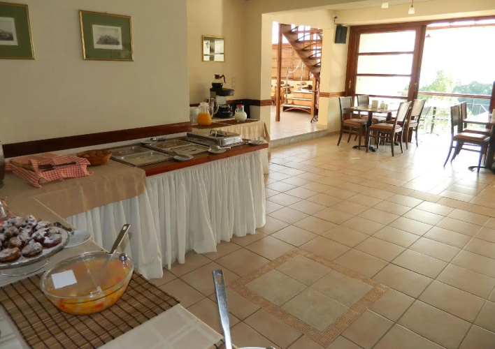 Daphne Hotel