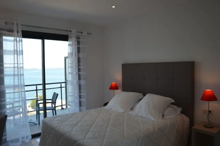 Standard Double room with balcony and with sea view