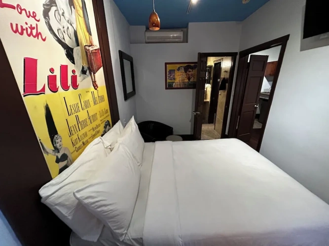 1 Bedroom Deluxe Quadruple room