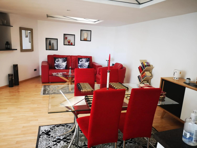 Corte Lambruschini central apartment with free Parking