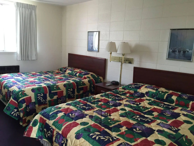 Skyview Inn