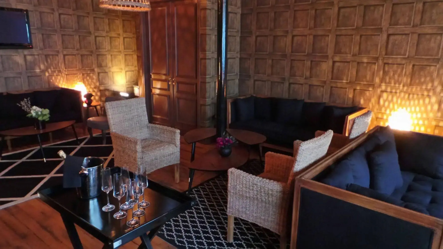 Nouvel Hôtel & Appartements