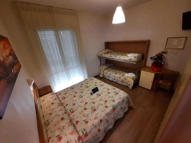 Standard Quadruple room with balcony