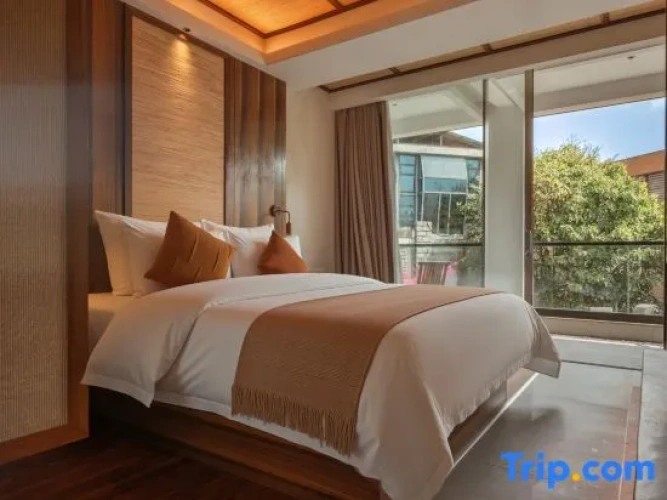 Family Suite with view