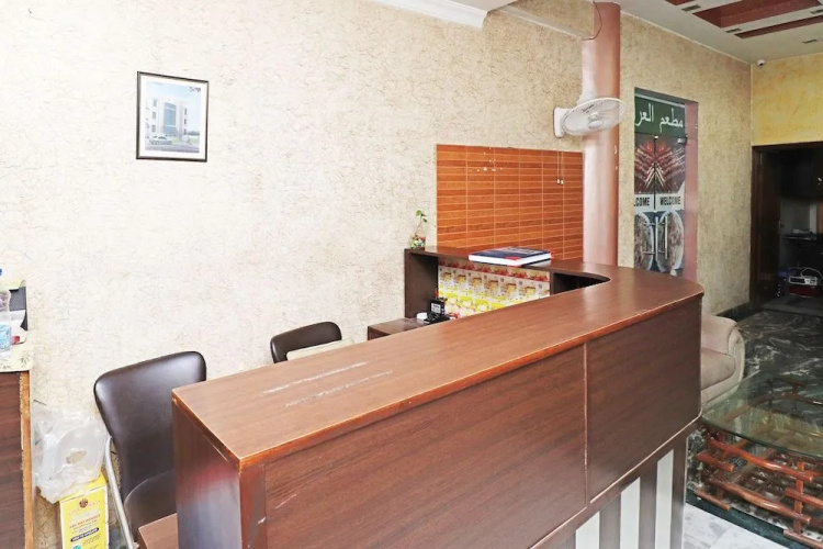 OYO 29008 Mannat Residency Hotel