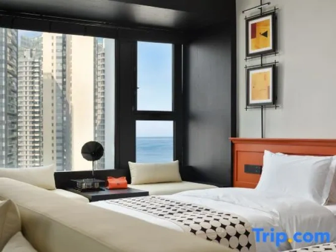 Twin Junior Suite with sea view