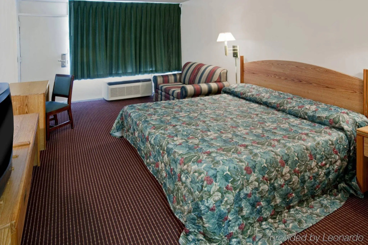 Americas Best Value Inn - Macon