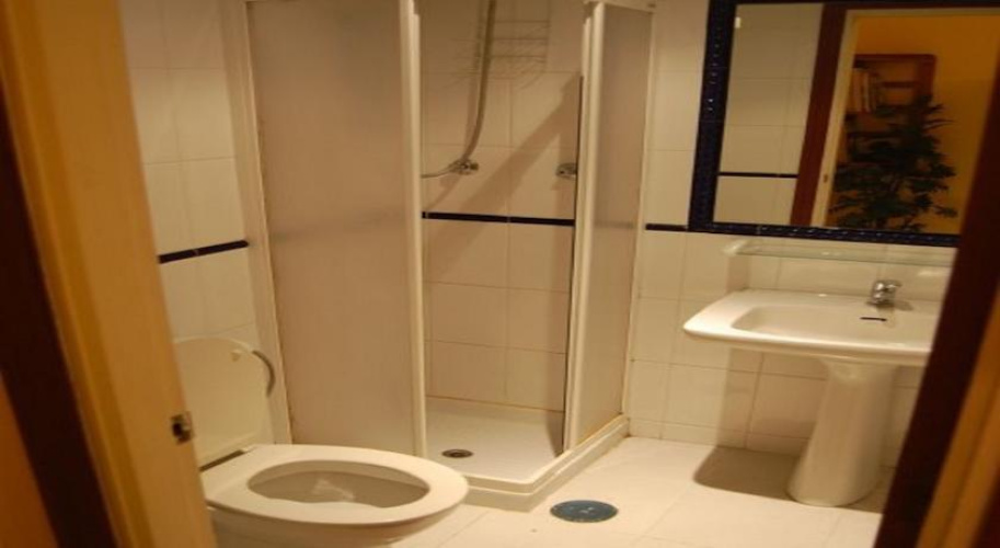 Apartamentos Jacinto Benavente