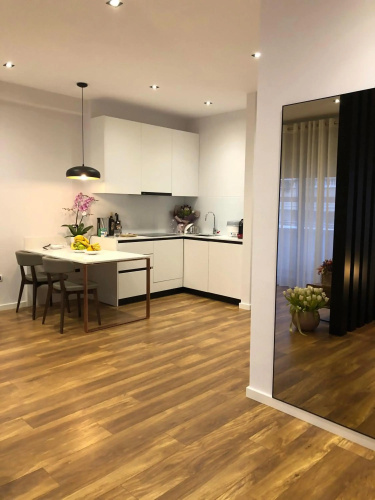 Skanderbeg Square Deluxe 3