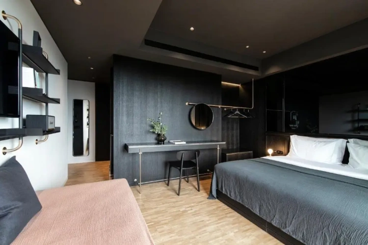 Deluxe Triple room with balcony