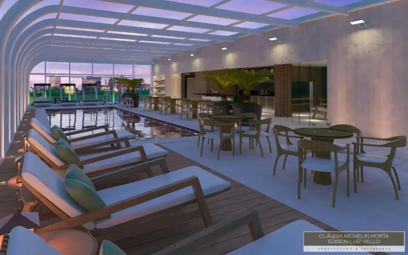 White Plaza Hotel