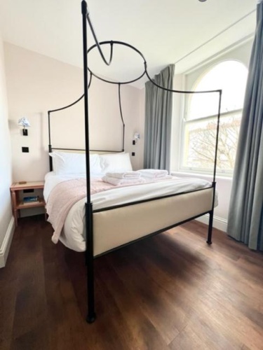 2 Bedrooms Double Apartment