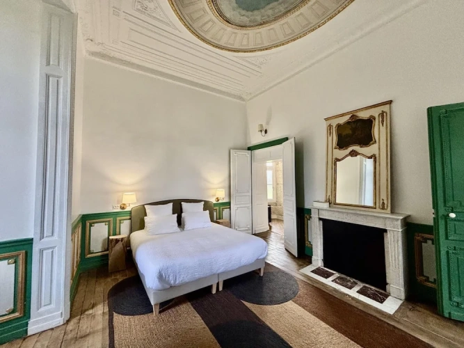 Double Suite with park view