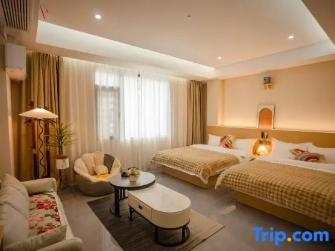 Standard Twin Family room