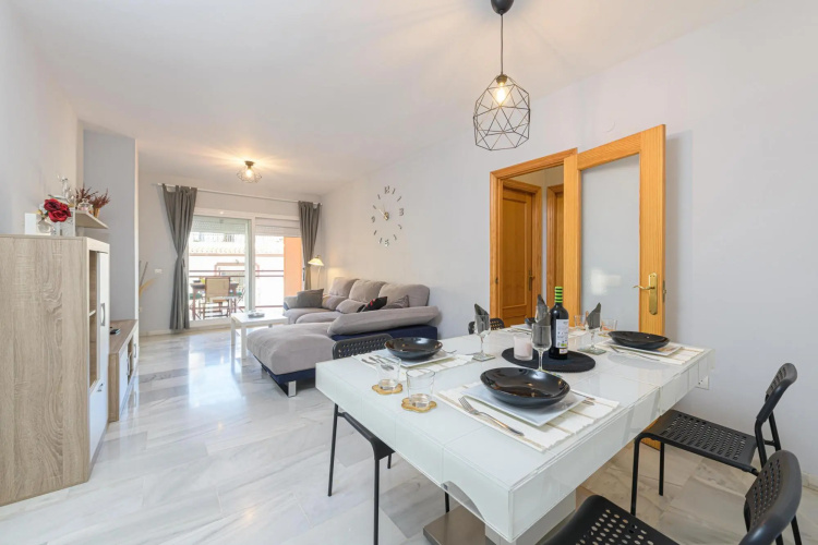 LA CASA DE BEBITA - Cozy apartment in the center of Fuengirola Free WIFI
