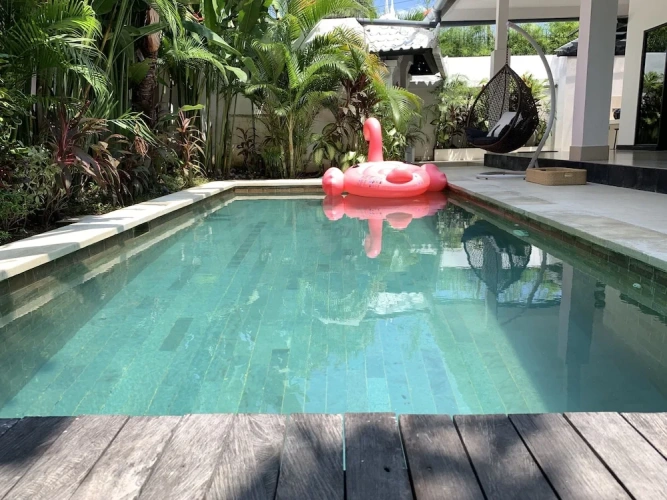 2 Bedrooms Villa