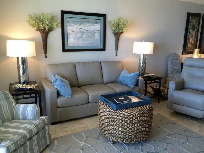 Wind Drift 208 - 2 Br condo by RedAwning