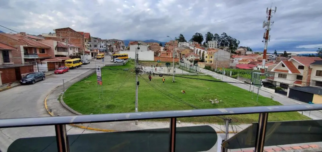 Departamento de 3 Habitaciones con parqueo Gratis