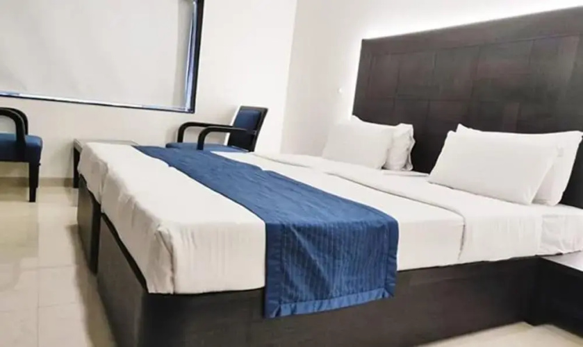 Sukh Hotel