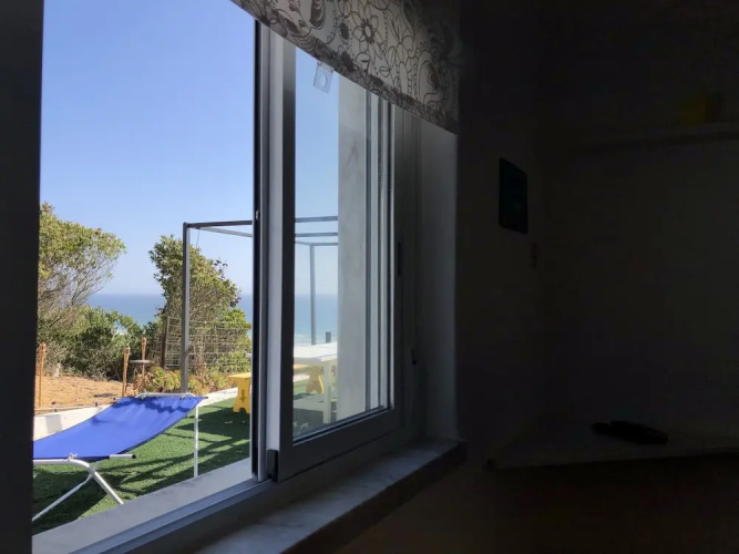 Fonte da Telha Cliff House