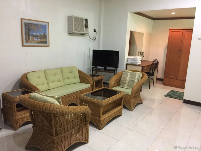 Olmans View Resort