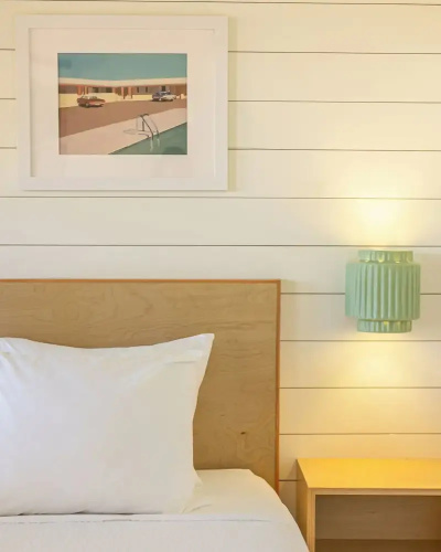 Driftwood Motel