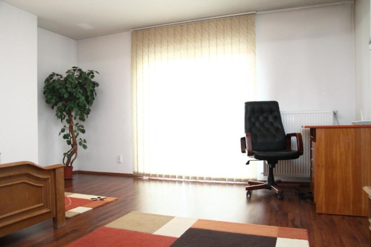 1 Bedroom Apartment with view