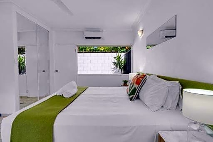 Economy room