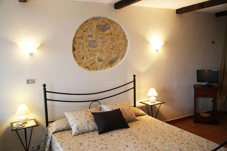 Perla Del Borgo