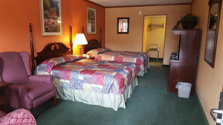 Standard Quadruple room
