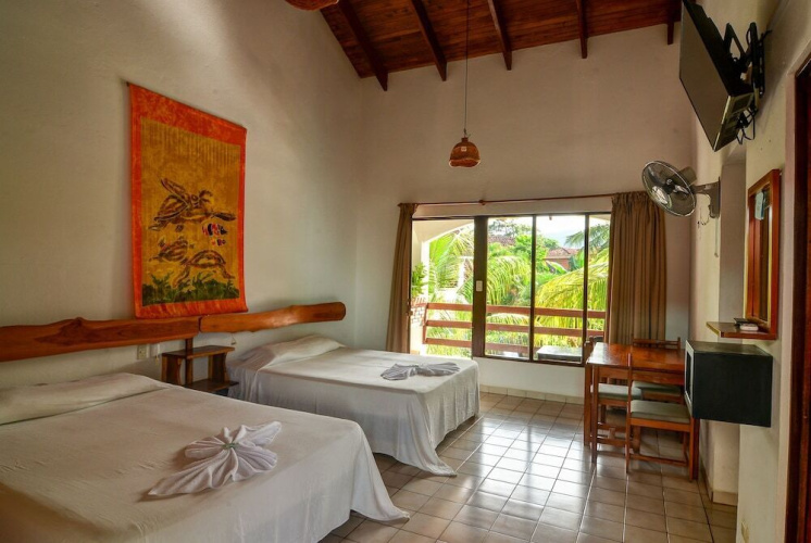 The Palms by Lost Beach Vacations