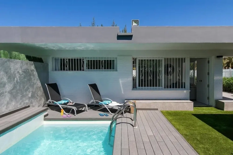 Bungalow