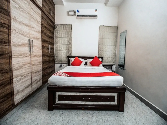 Hallmark Inn Kukatpally