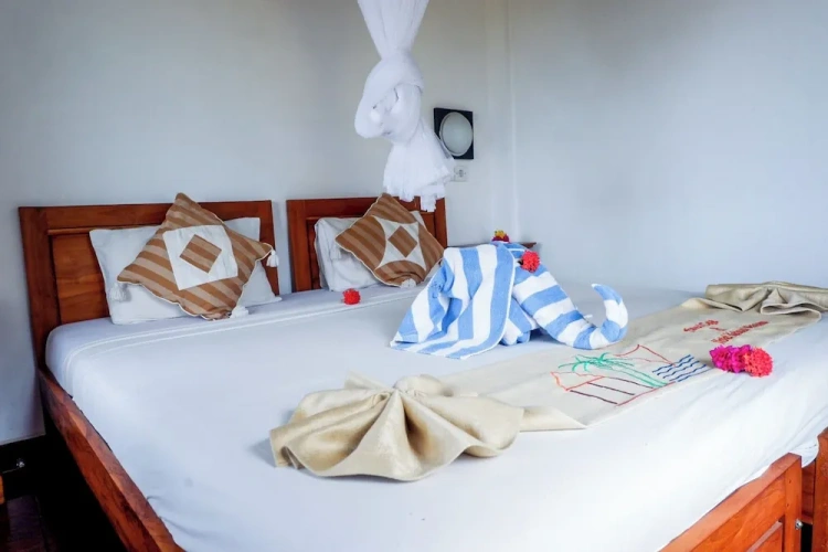 1 Bedroom Standard Double room with balcony and with garden view