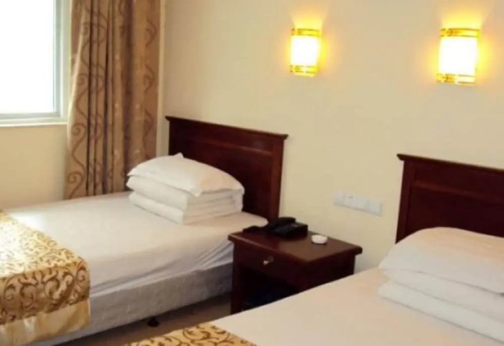 Yaqi Business Hotel