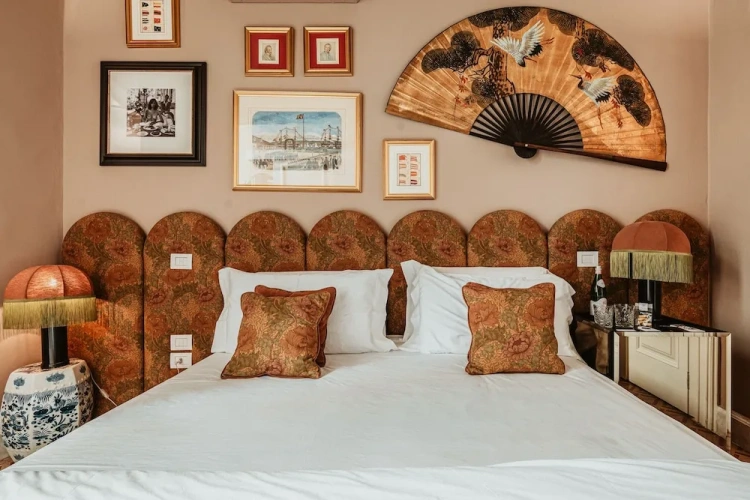 Deluxe room with balcony