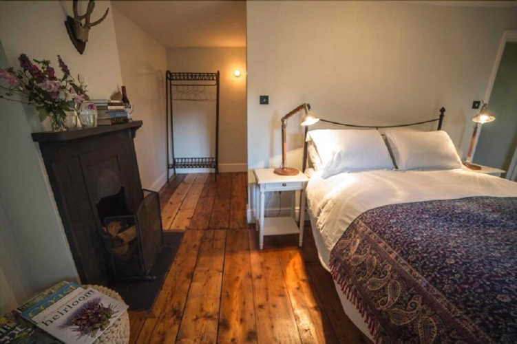 Saltmarsh Farmhouse