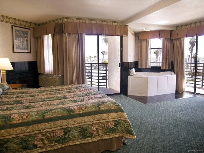 Huntington Beach Inn