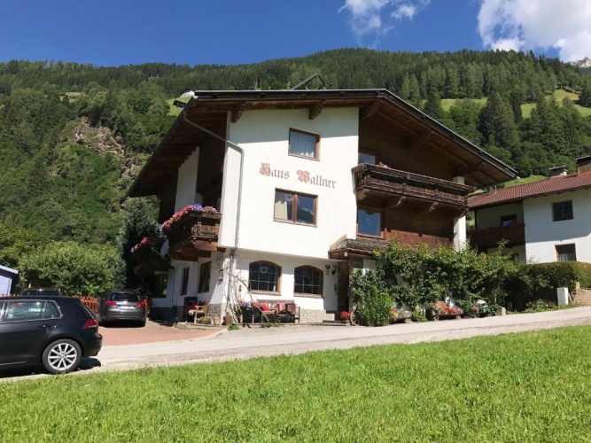 2 Bedrooms Apartment with balcony and with view