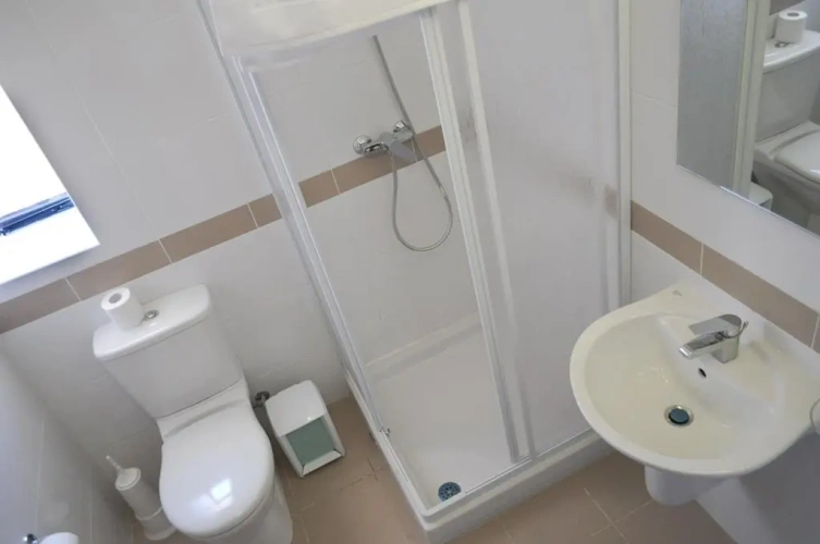 Standard Triple room with balcony