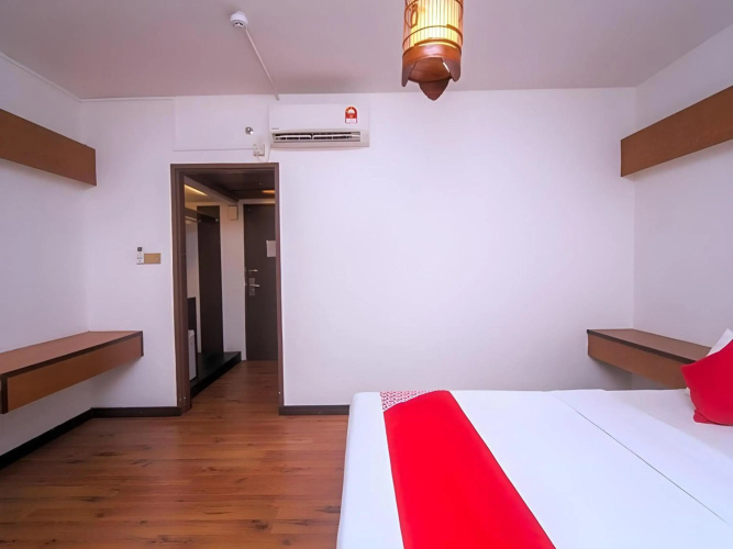Hotel O Lutana