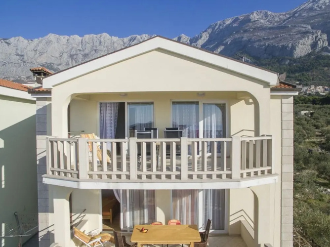 Apartment Almera N9