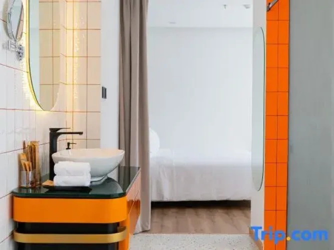 With Bathtub Triple room