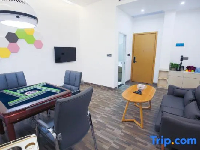 Tsingple Hotel