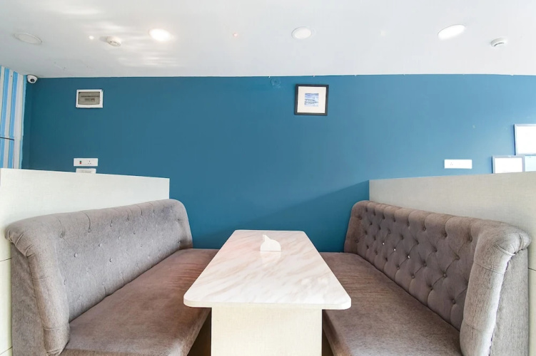 Fabhotel Silverkey
