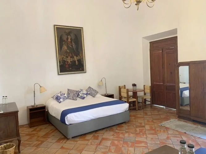 Classic Quadruple room