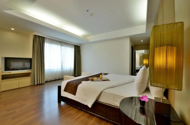 1 Bedroom Suite